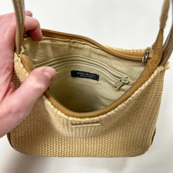 Vintage Nine West Woven Shoulder Bag - Picture 6 of 6